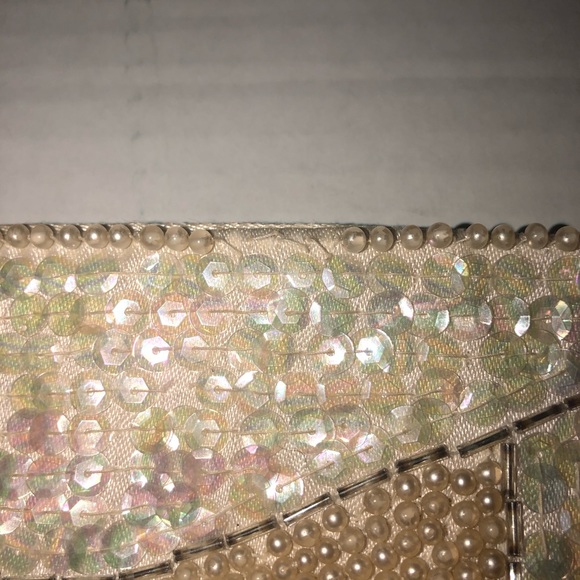 Vintage sequin pouch - Picture 3 of 16